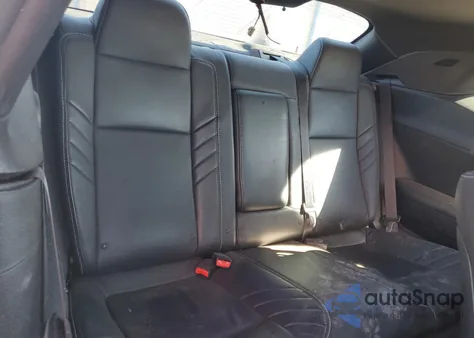 2016 Dodge Challenger Srt 392 z USA, uszkodzony, nr VIN 2C3CDZDJ8GH255191